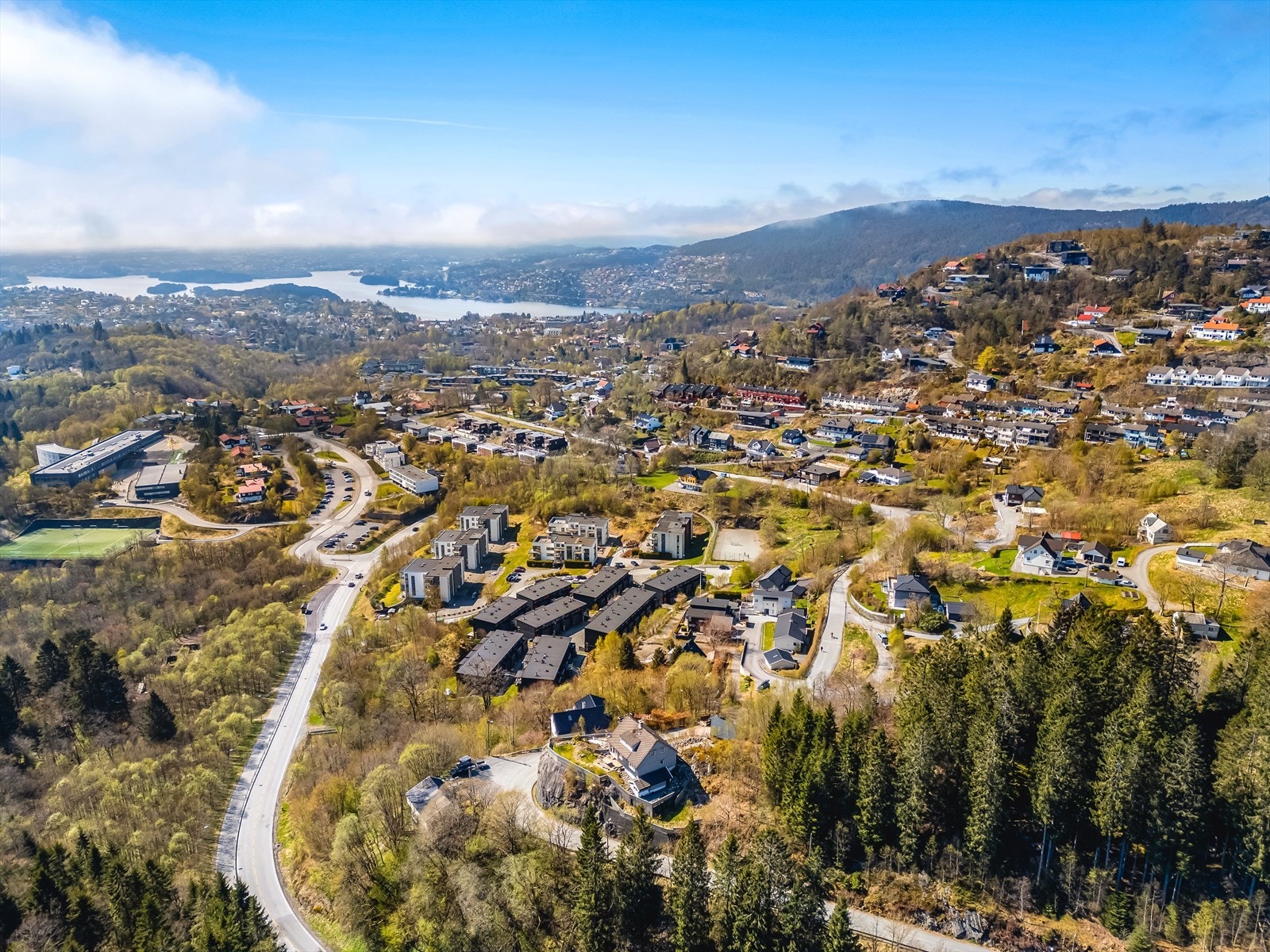Sædalen/Nattland har de siste årene utviklet seg til å bli et av Bergens mest populære områder, kjent for trygge omgivelser, gode oppvekstvilkår og et aktivt lokalmiljø. Galleribilde