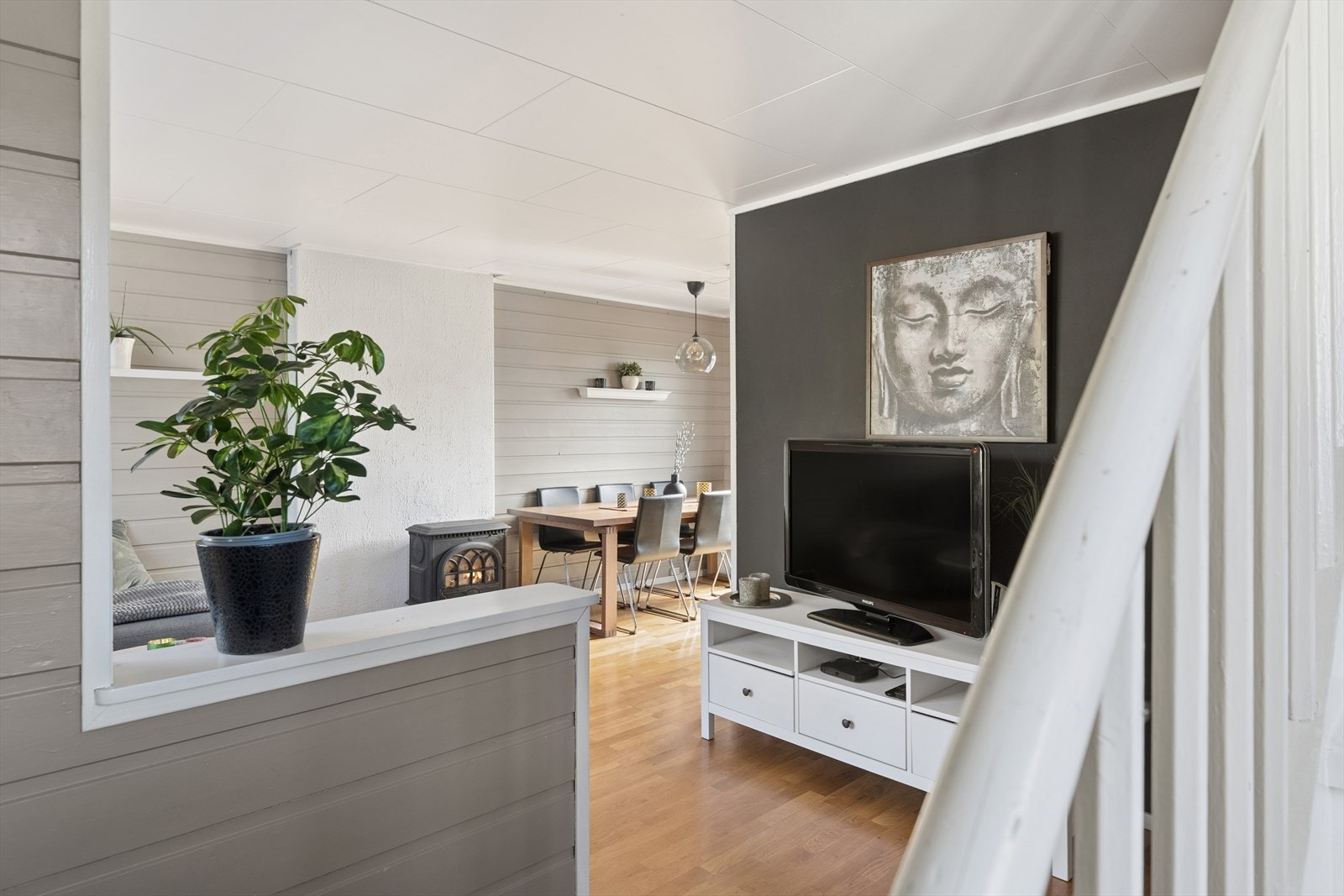 Fra gangen mot stuen Galleribilde