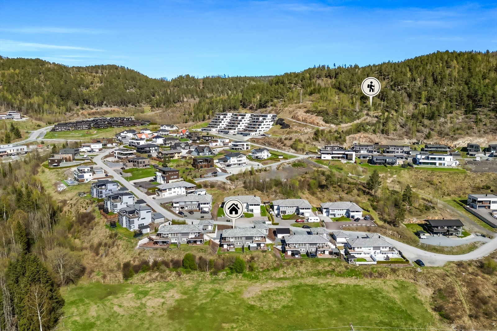 Med nærhet til skog og mark er dette et ideelt utgangspunkt for tur- og friluftsliv. Galleribilde