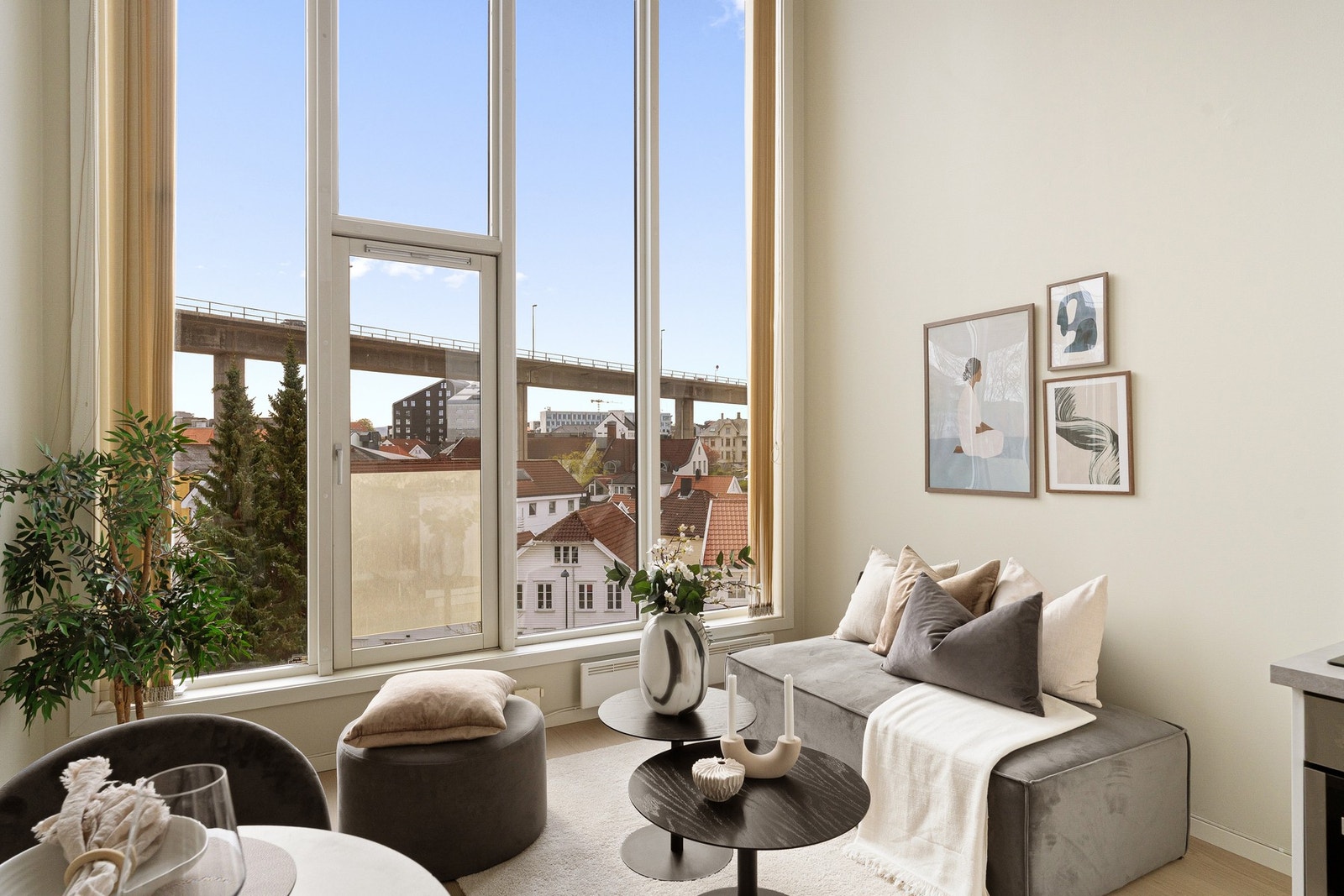 Herlig stueområde Galleribilde