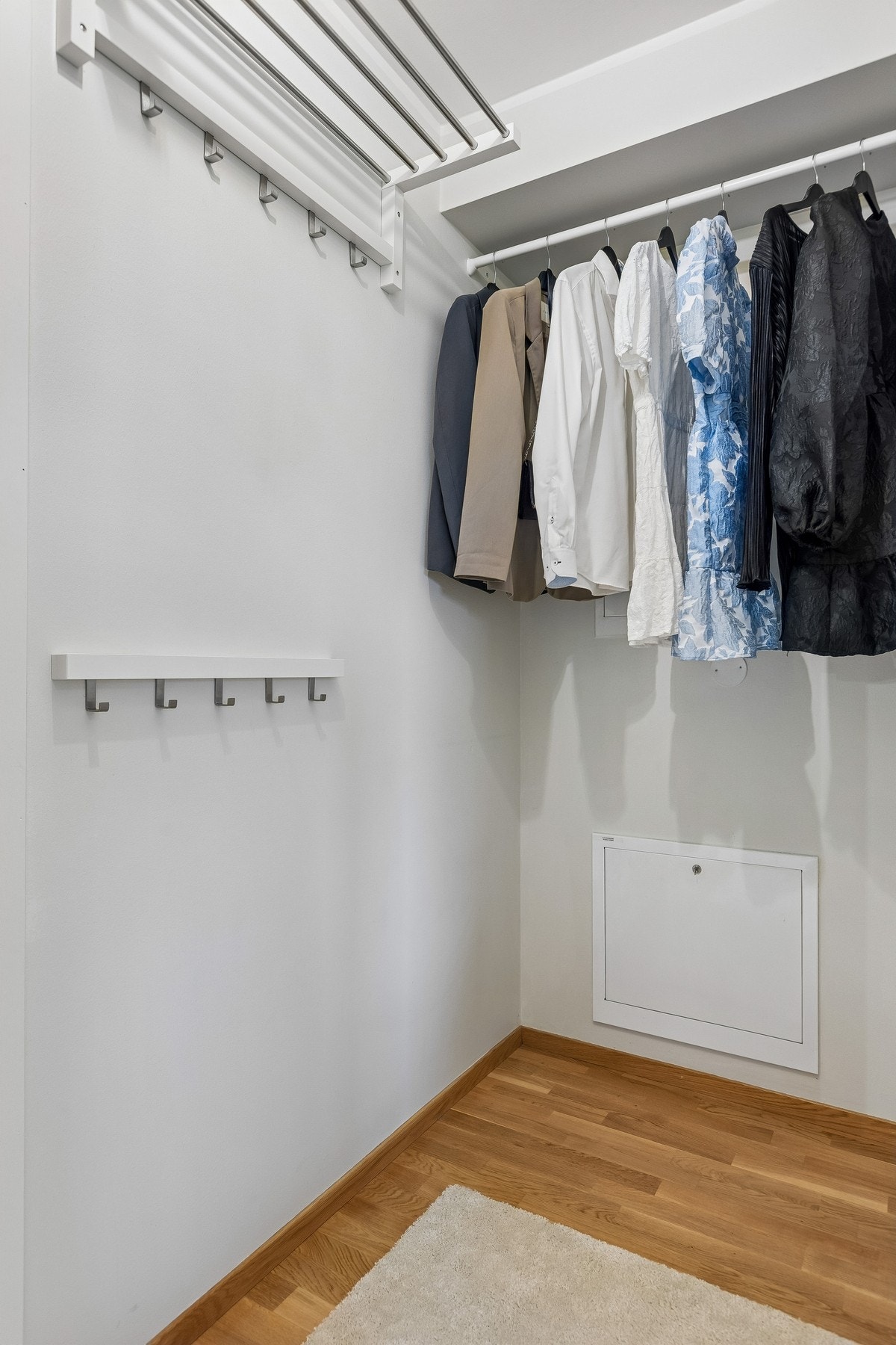 Her kan man fint innrede med diverse skuffer og skap, alt etter ønske og behov. Galleribilde