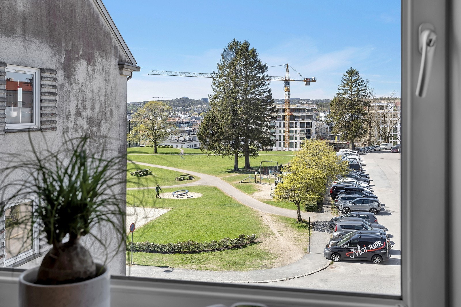 Utsikt fra kjøkken Galleribilde