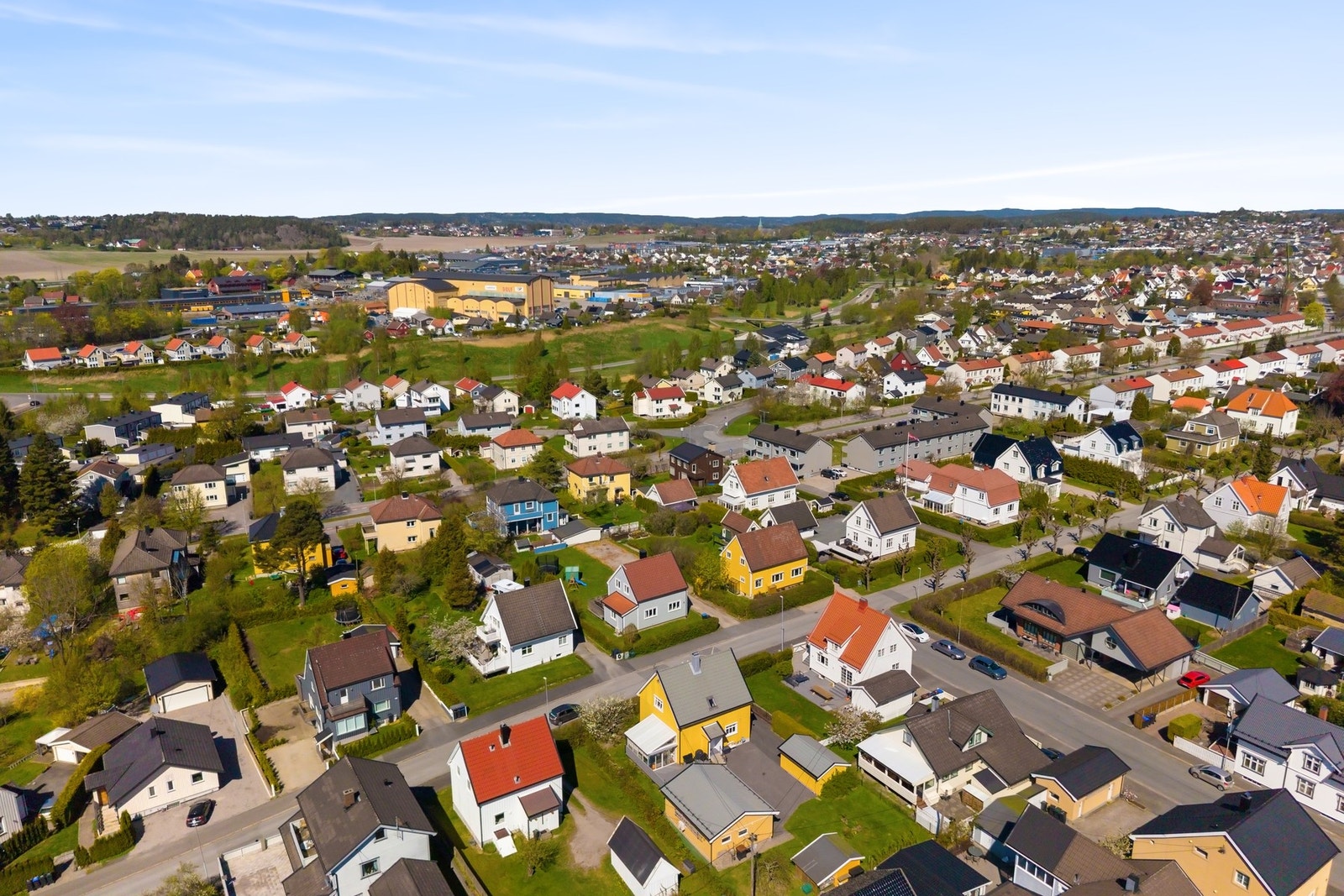 Velkommen til en hyggelig visning i Dronningens gate 111! Galleribilde