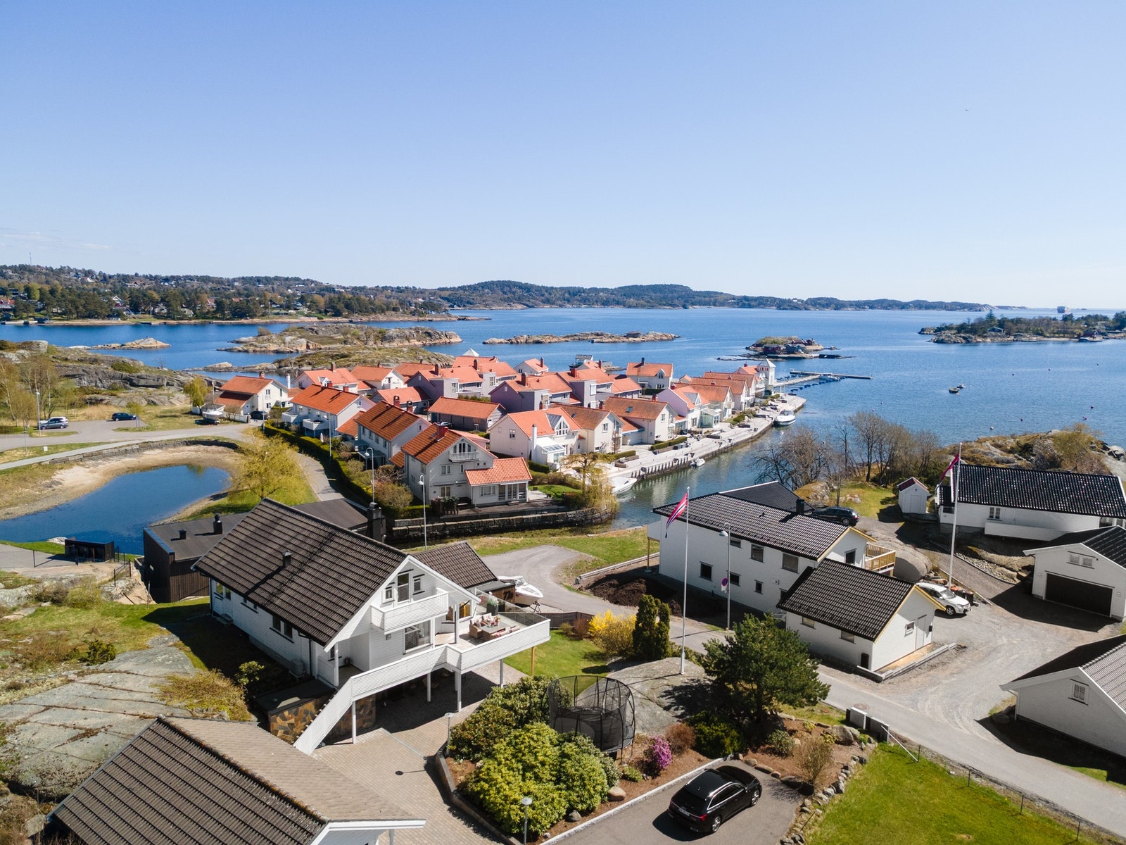 EIE eiendomsmegling ønsker velkommen til Skaustranda 79 Galleribilde