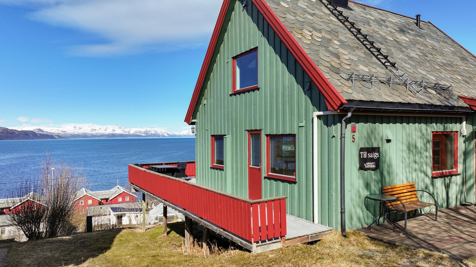 Innholdsrik enebolig med en fantastisk utsikt. Galleribilde