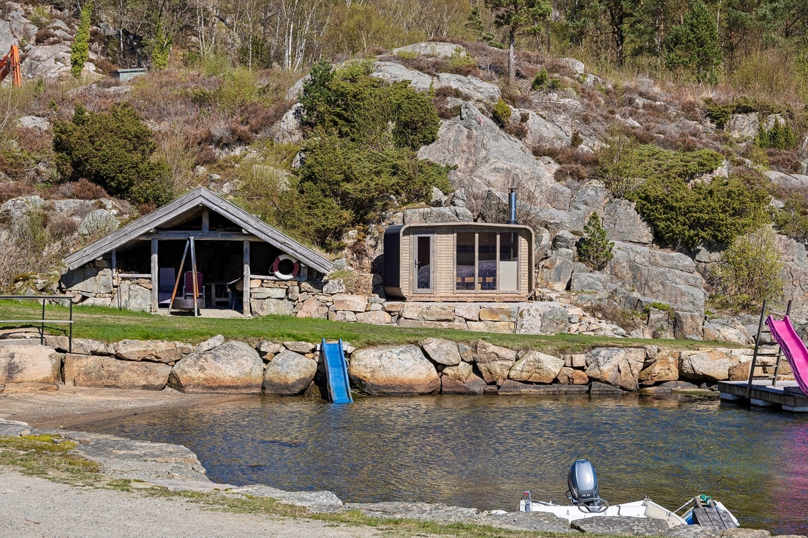 Områdebilde ved bryggeanlegget. Galleribilde