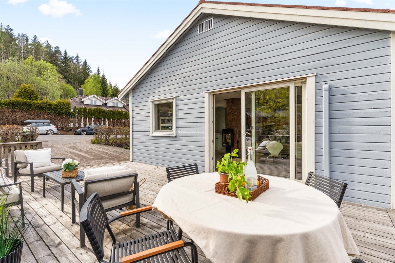 Her er det en stor terrasse på 39 kvm med gode solforhold! Galleribilde