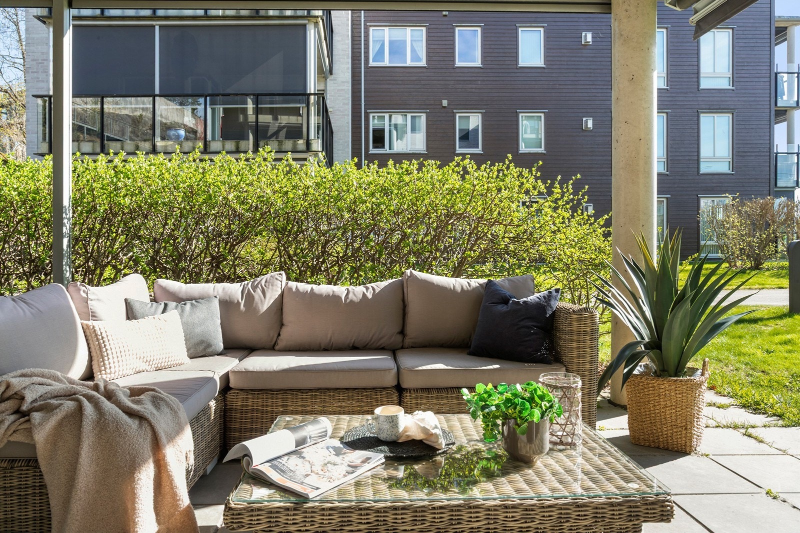 En privat og skjermet uteplass, perfekt for avslapning. Galleribilde
