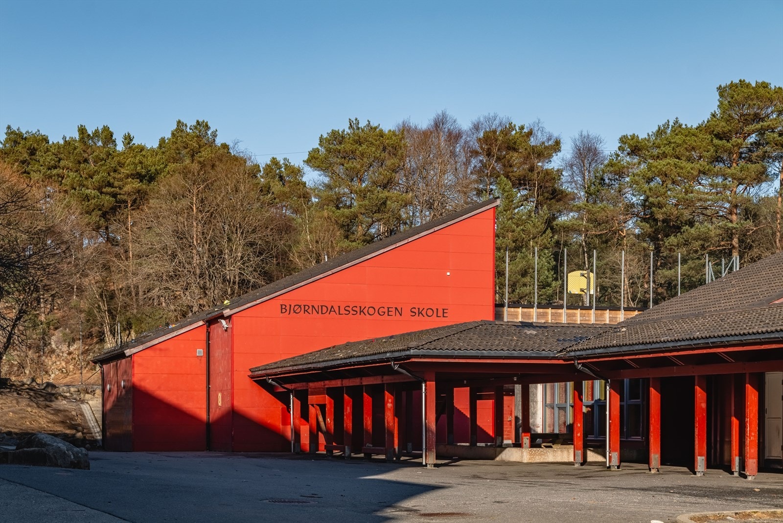 Fra leiligheten er det trygg gangvei til både barnehage og barneskole Galleribilde
