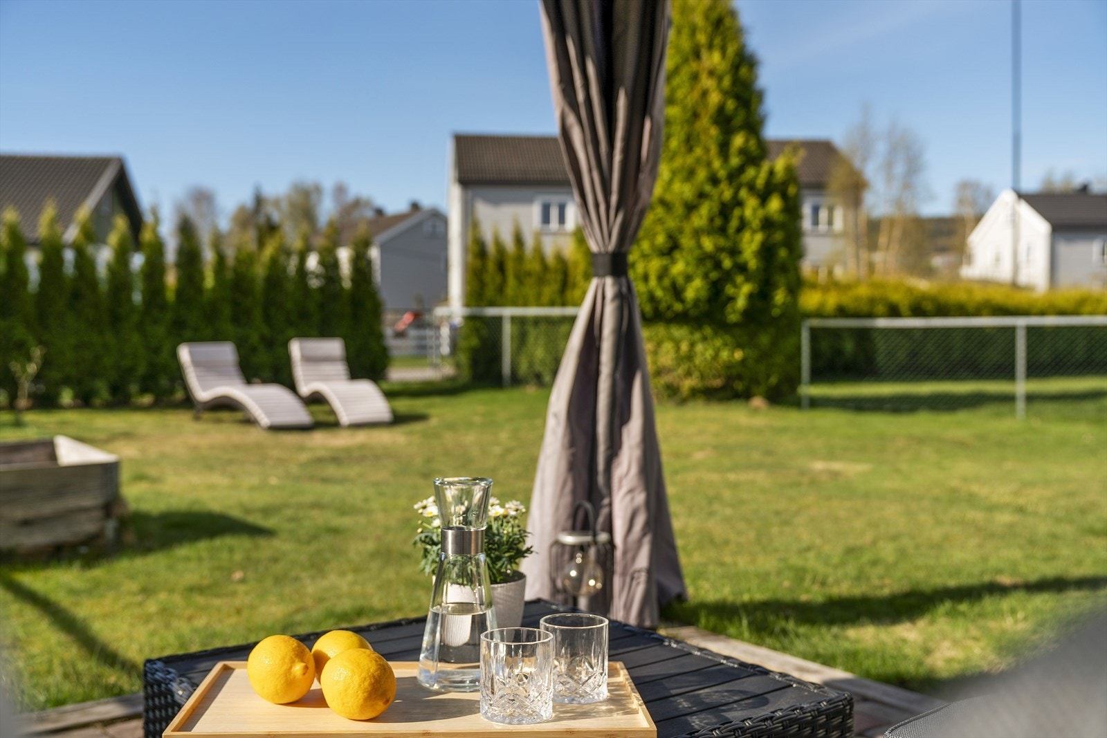 Her er det god plass til å nyte lange sommerdager med familie og venner. Galleribilde