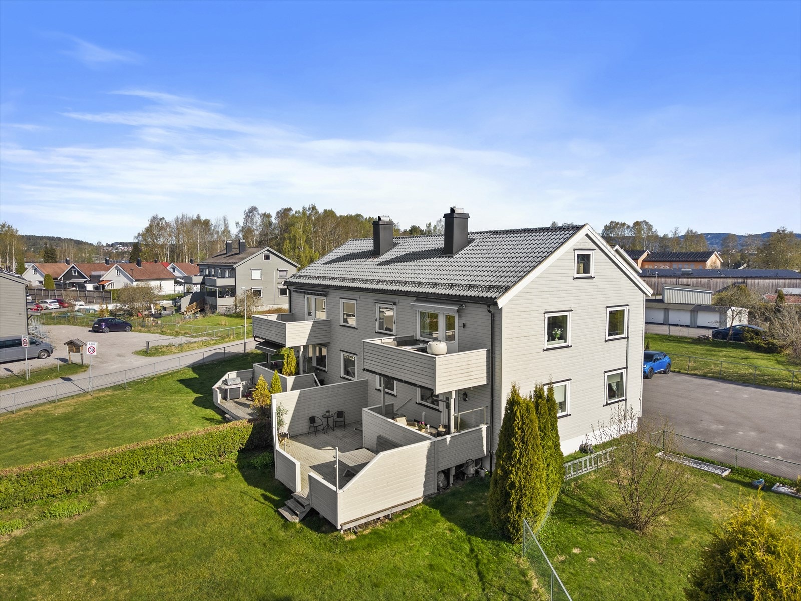 DNB Eiendom v/Bård Betten-Øyane ønsker velkommen til Mosevegen 39! Galleribilde