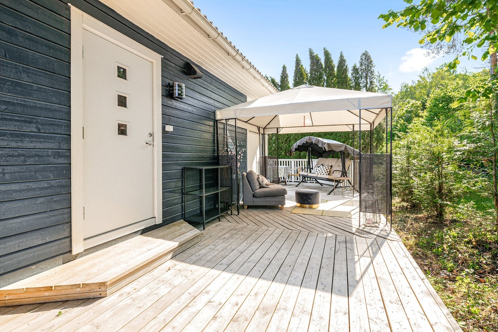 Flott platting med gode solforhold Galleribilde