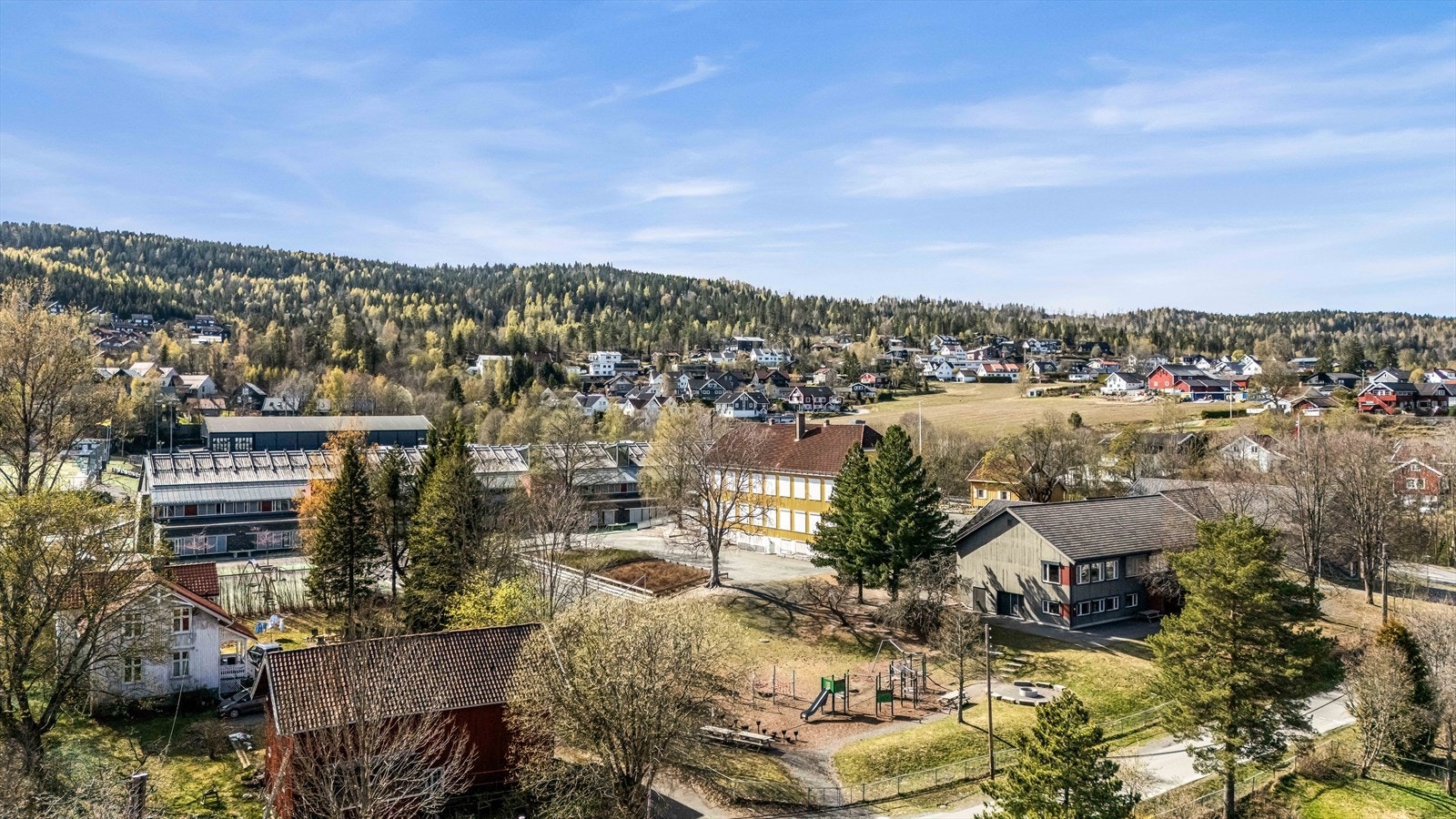 Lommedalen Skole B.jpg Galleribilde