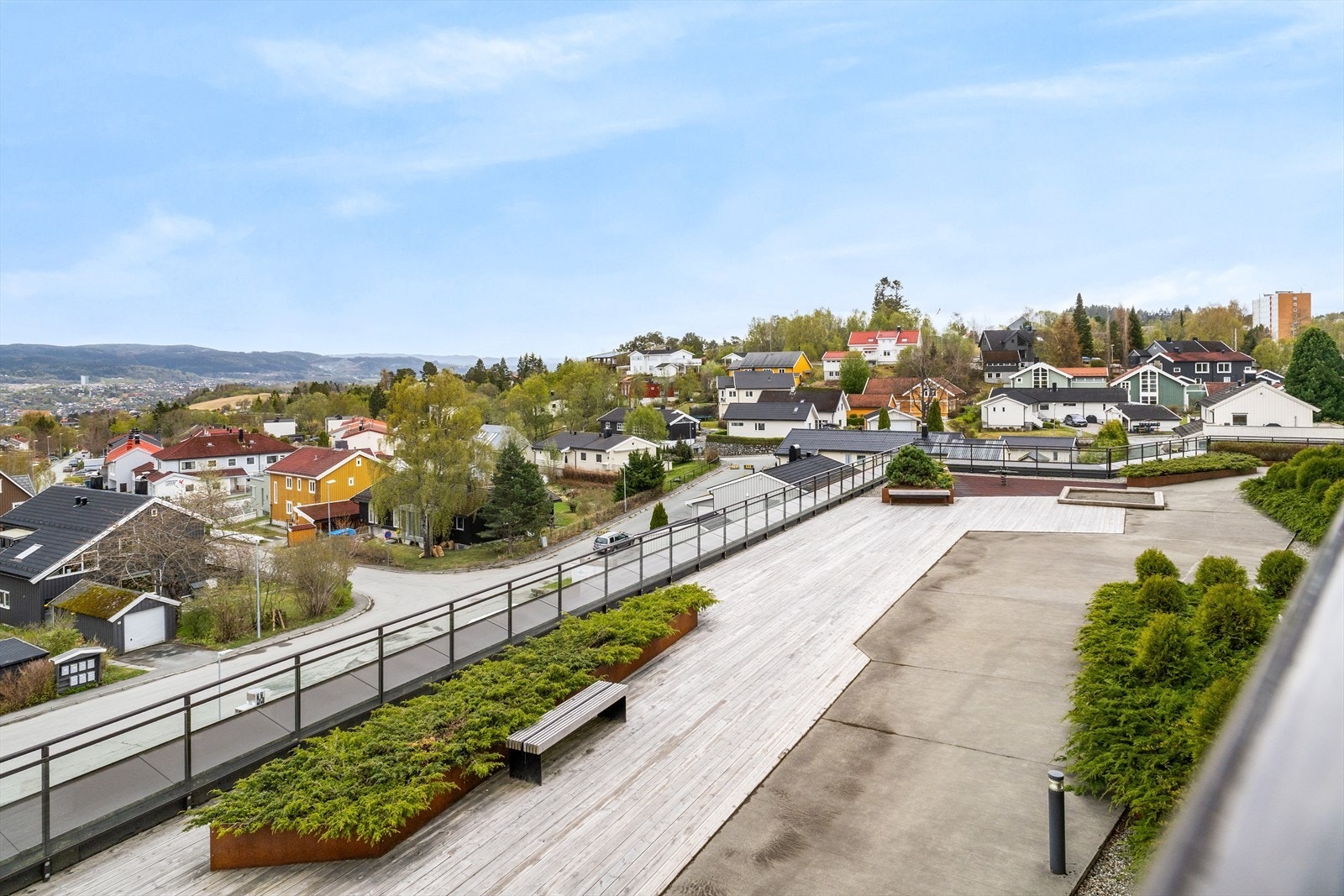 Flotte uteområder for beboerne i sameiet. Galleribilde