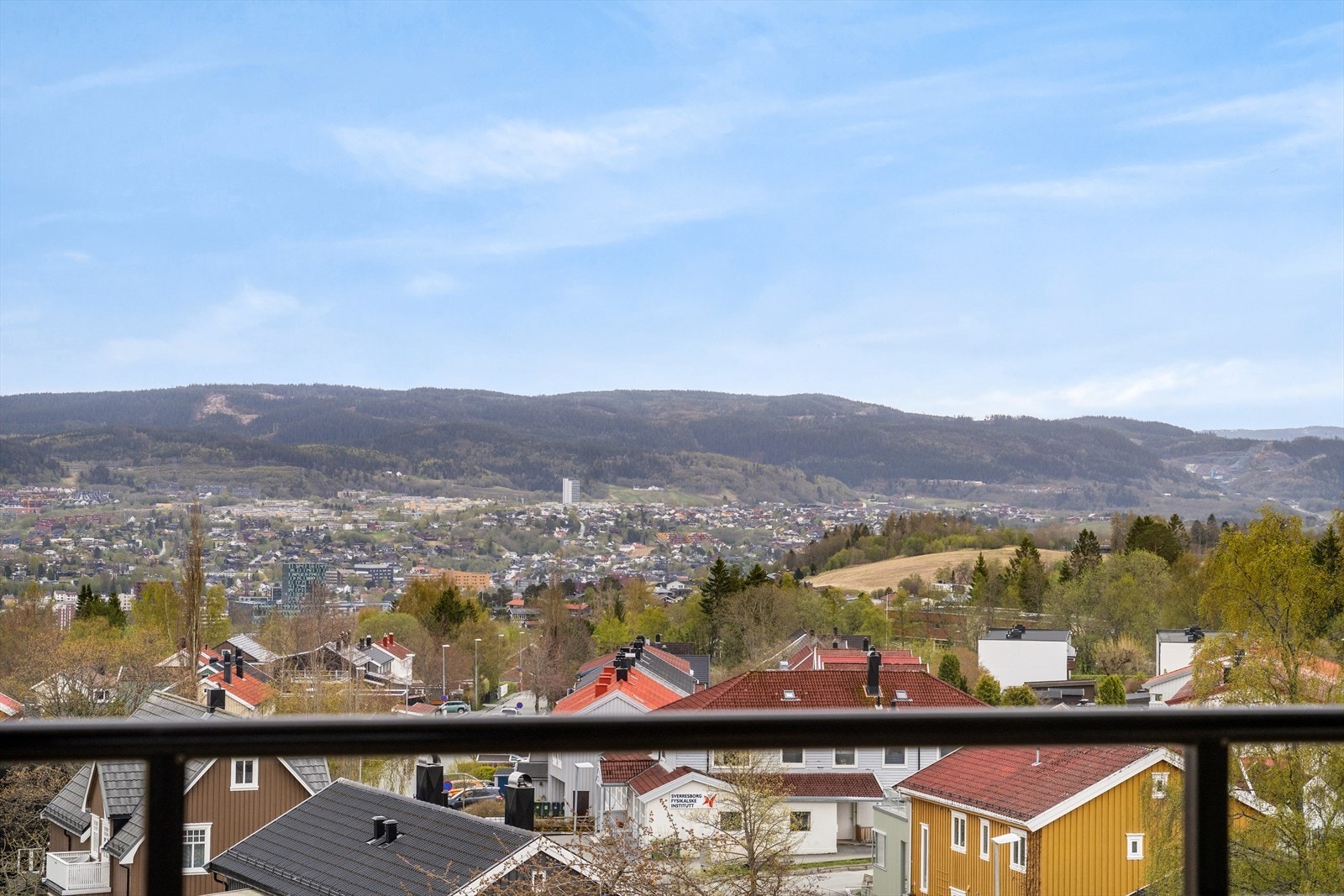 Ta turen innom på visning for å oppleve denne utsikten. Galleribilde