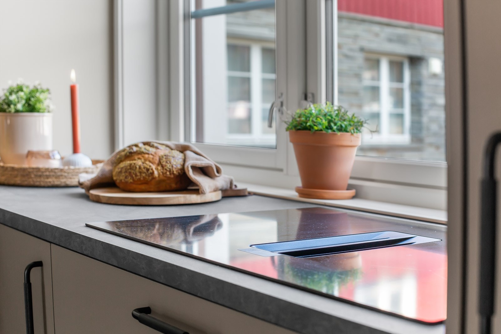 Koketopp med integrert ventilator Galleribilde
