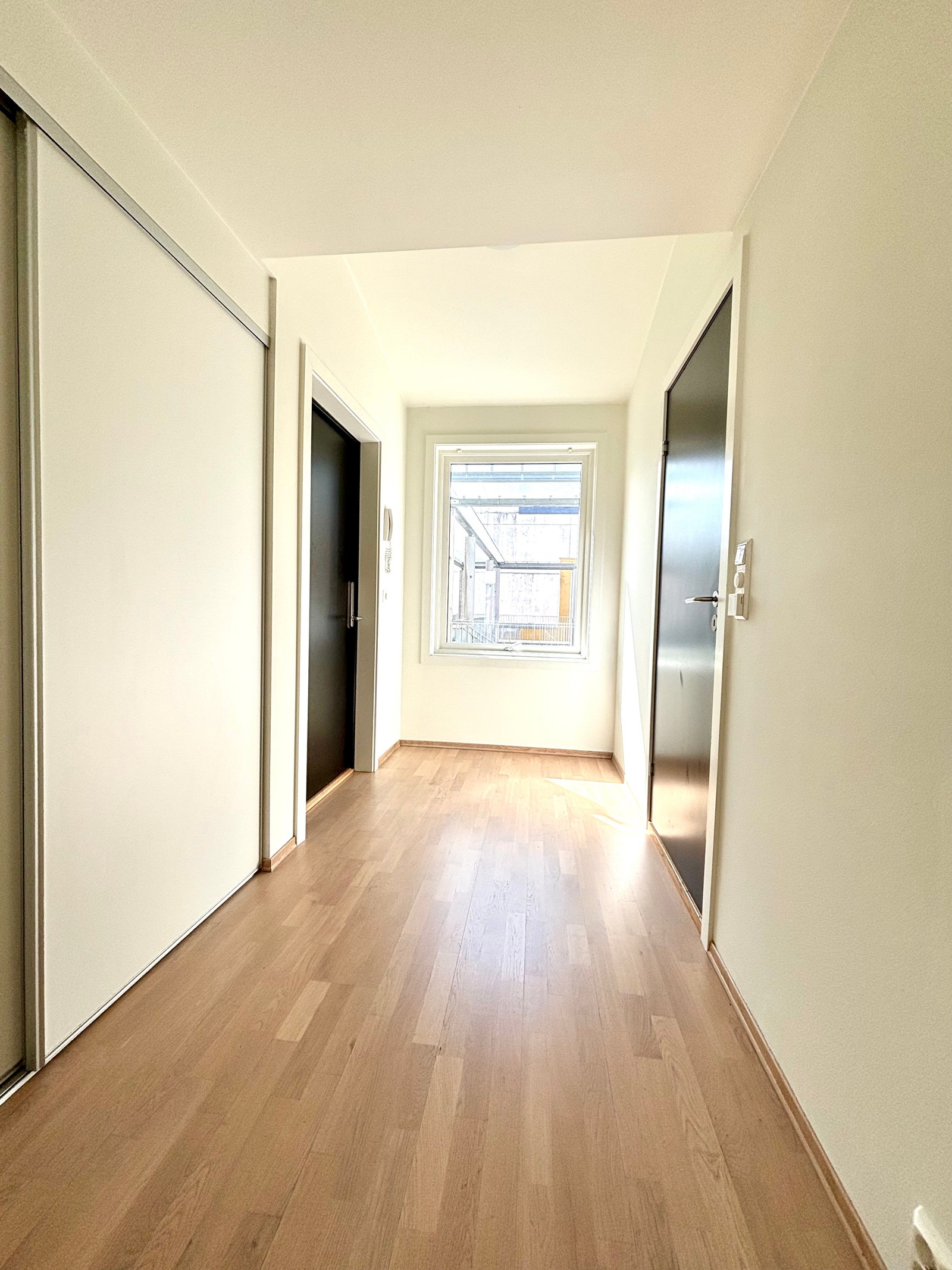 Inngangs parti Galleribilde
