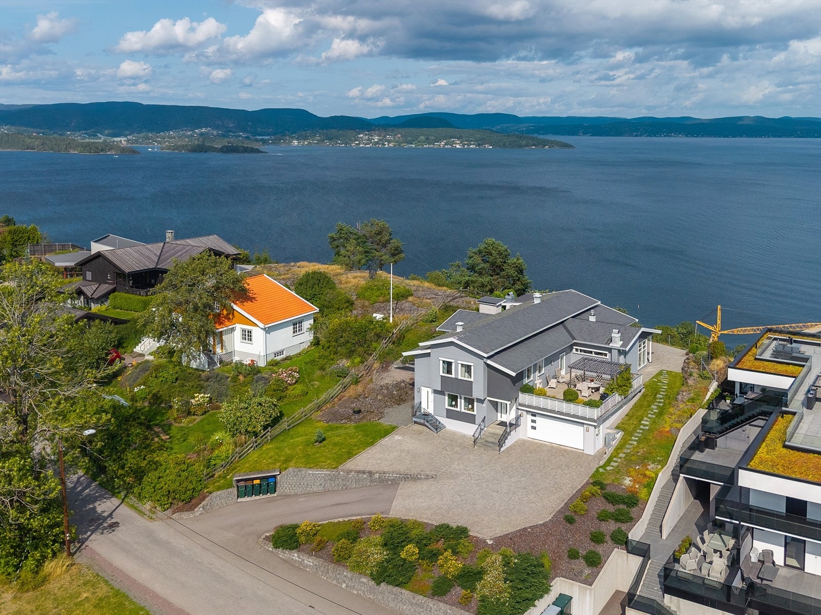 Kort vei til skoler, barnehager og idrettsanlegg. Galleribilde