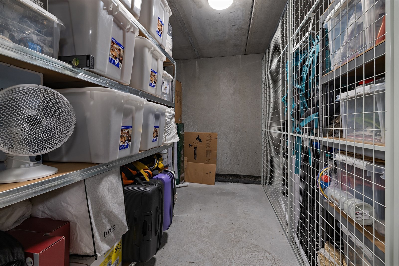 Leiligheten disponerer en bod på ca. 5 m² i 1. etasje. Galleribilde