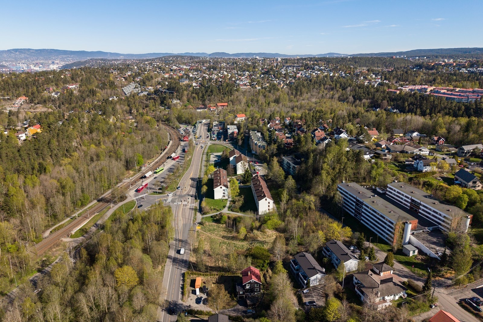 Hauketo Terrasse har en strategisk beliggenhet i Oslo sør, i et etablert boligområde med nærhet til eksisterende infrastruktur og servicetilbud. Galleribilde