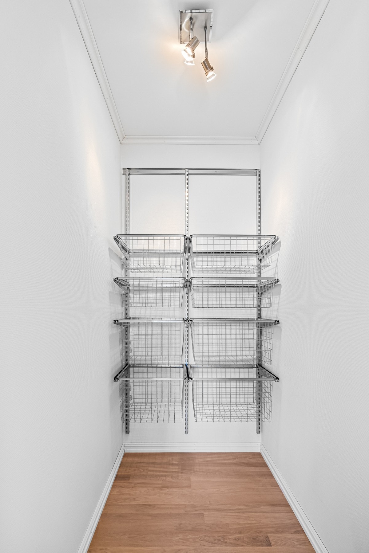 Godt med ekstra lagringsplass finnes i en bod i 2. etasje, Galleribilde