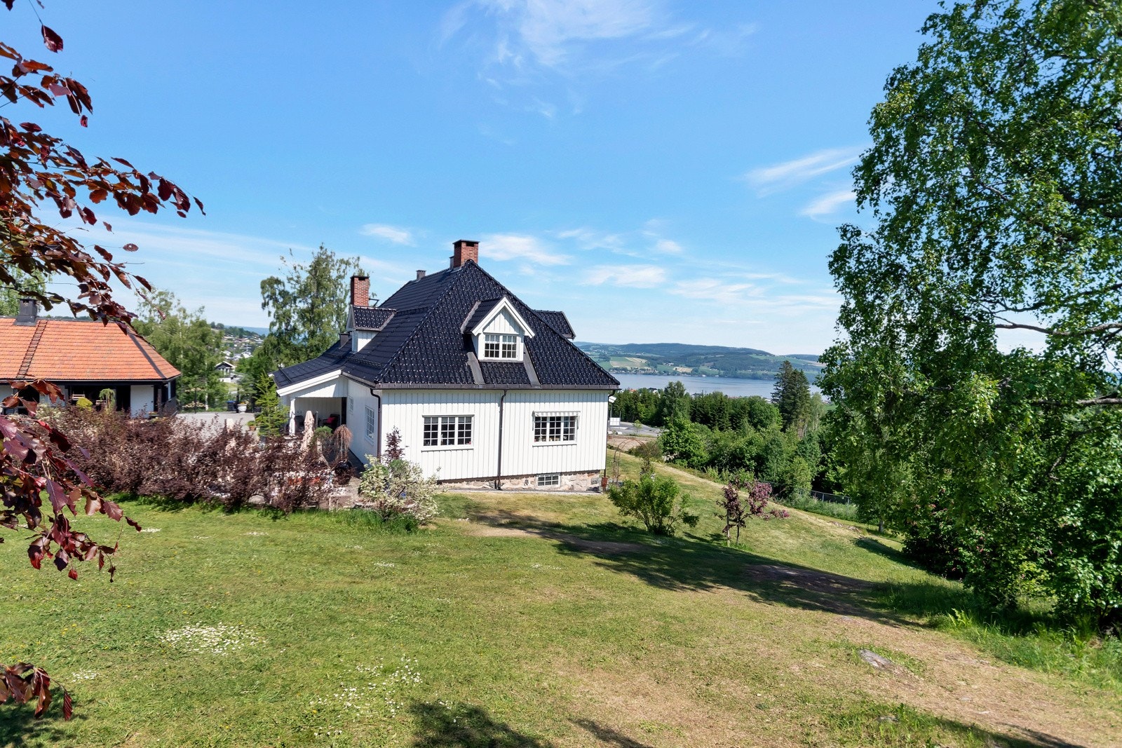 Velkommen til en sjelden mulighet i Gjøviks mest attraktive område! Galleribilde