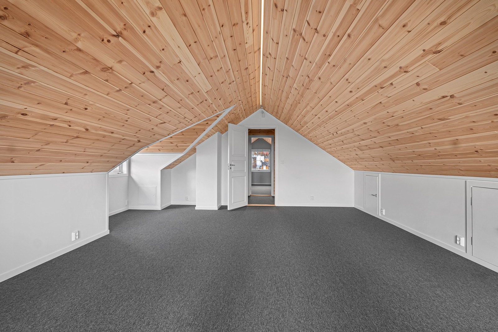 2.etasje - Hele etasjen er totalrenovert. Galleribilde