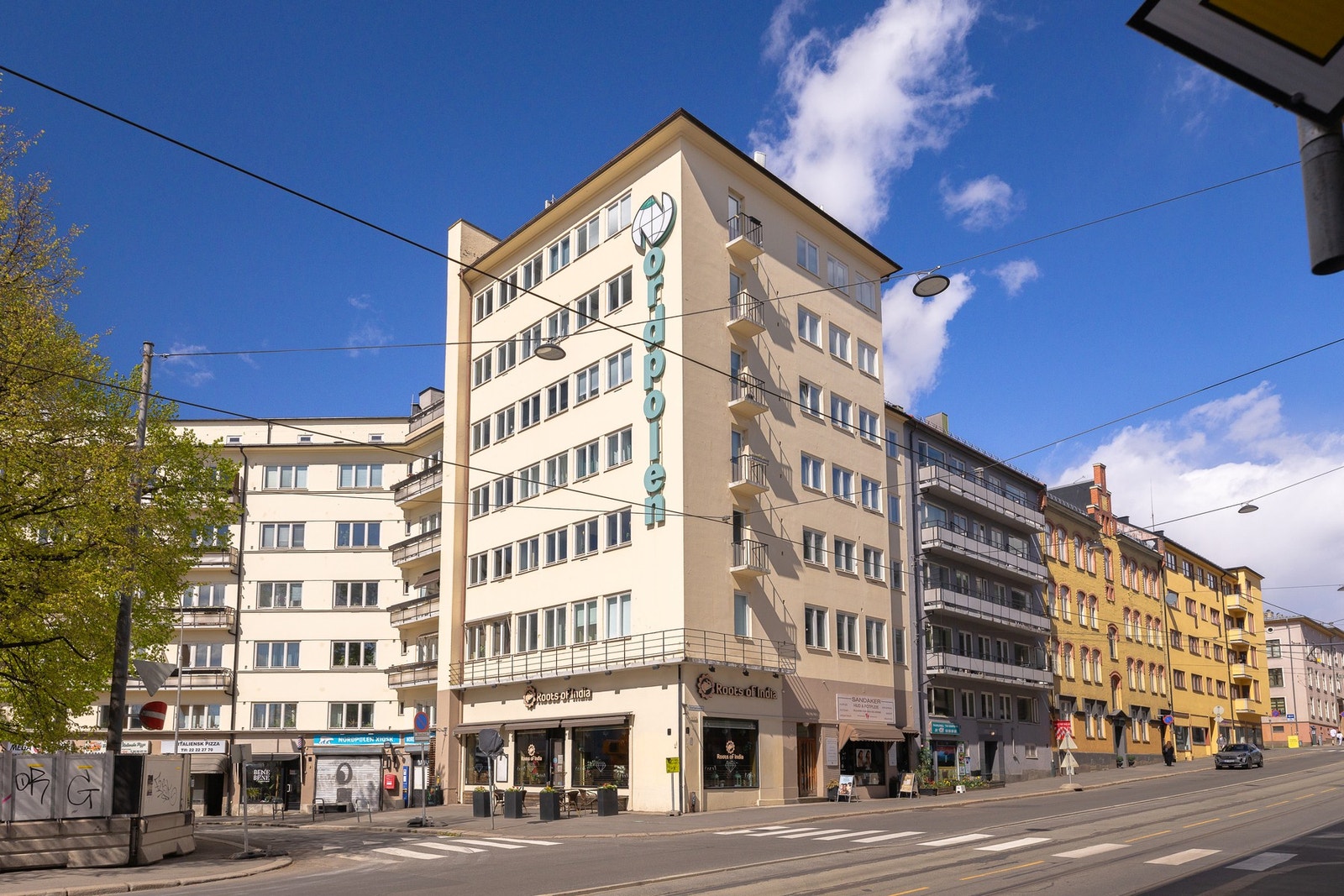 Dette er en flott beliggenhet for deg som ønsker å bo sentralt og med nærhet til alt. Galleribilde