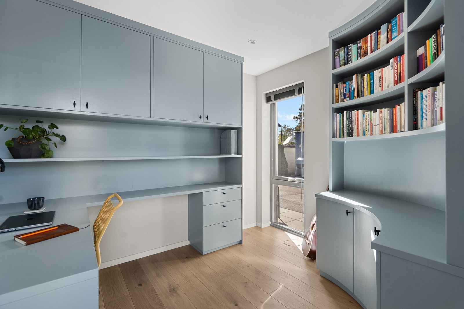 Bibliotek/kontor/soverom Galleribilde