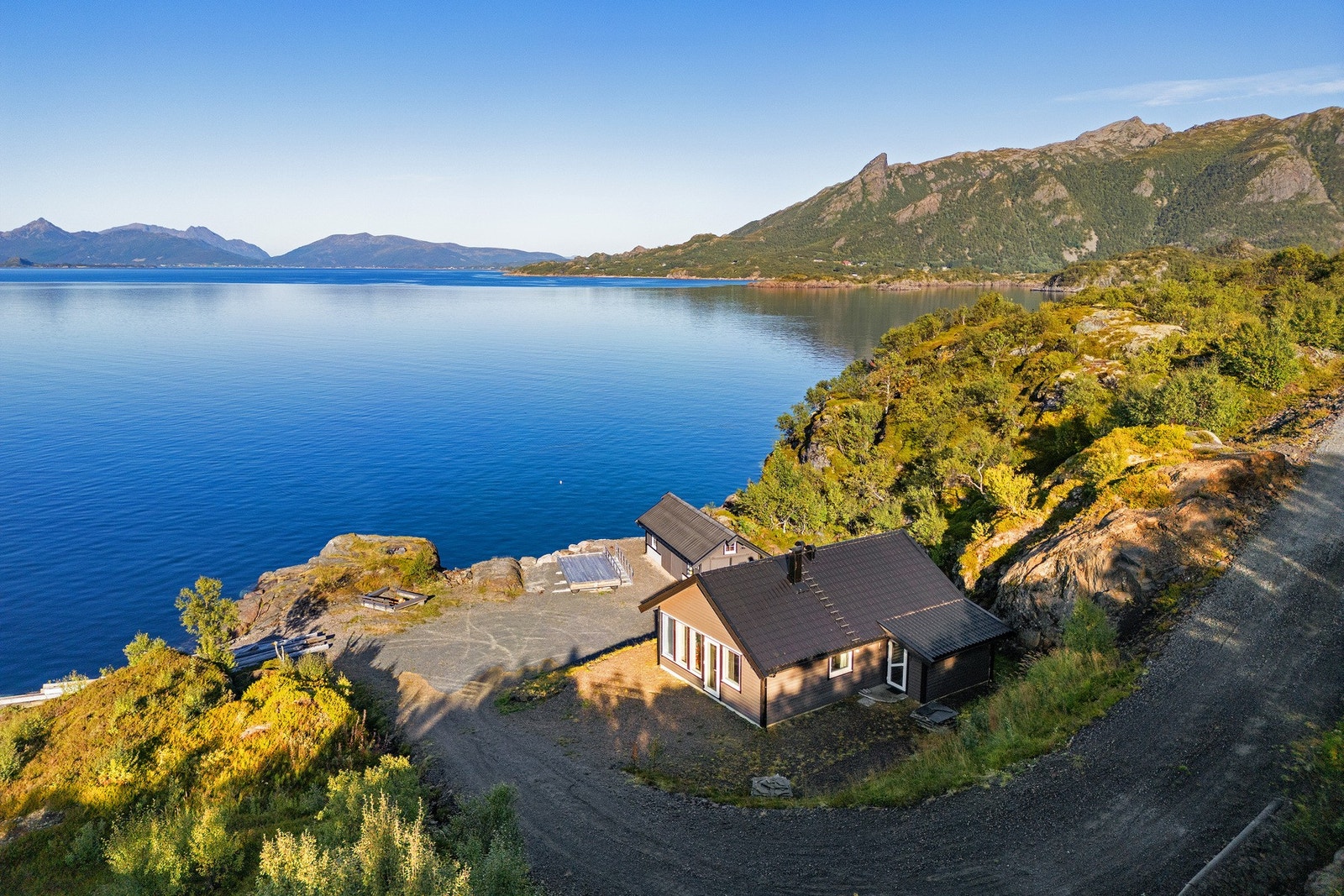EiendomsMegler1 ved Peter Michael Jensen har gleden av å presentere Eidsfjordveien 861 | Foto: Fotograf Torgeir Sørensen AS Galleribilde