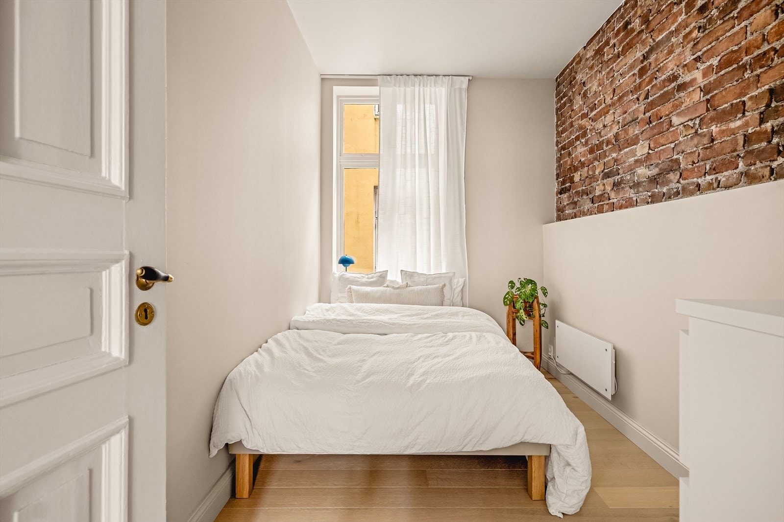- Soverom en måler 7,5 m² - Galleribilde
