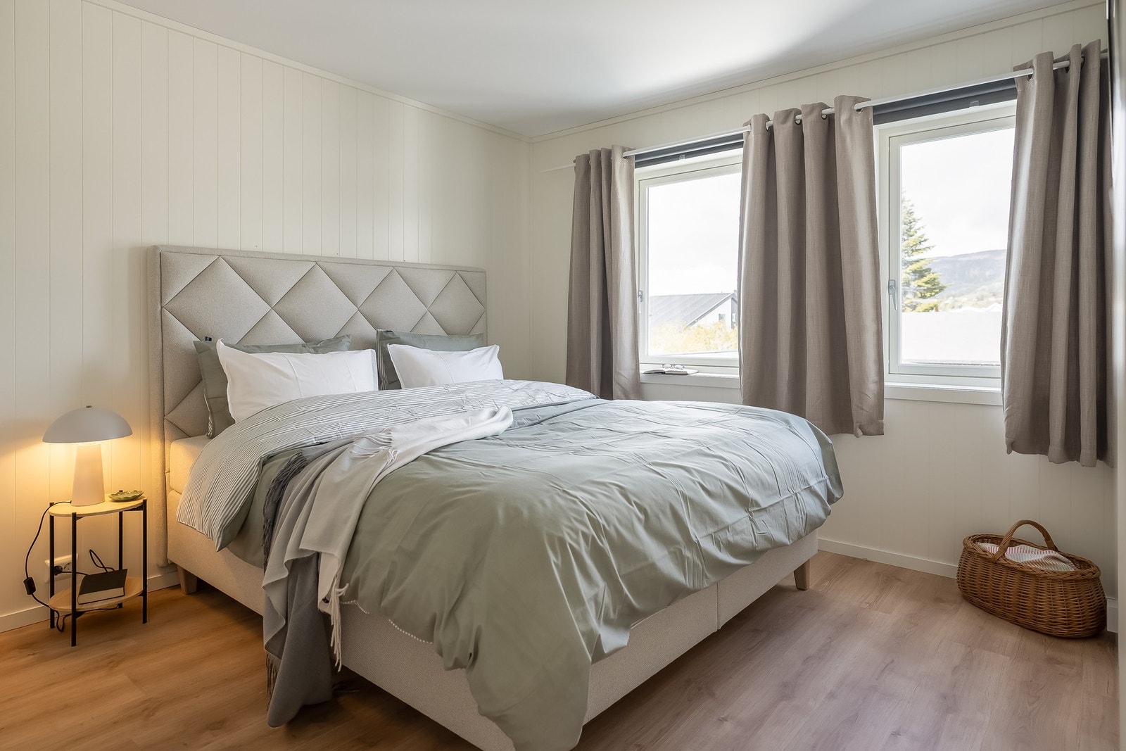 Leiligheten har 2 soverom på hhv 11,5m² og 8,5m² Galleribilde