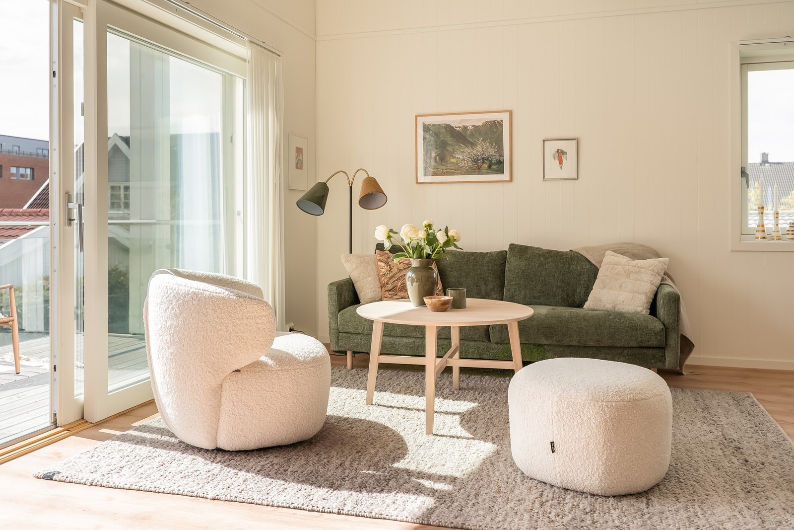 Leiligheten er fra 2017 og er utført i delikat og fin stil Galleribilde