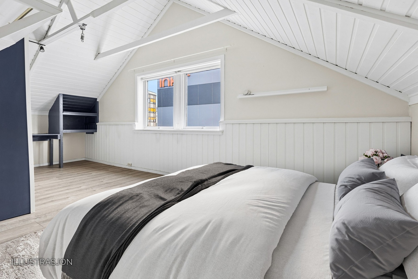 Soverom nr. 2 på loft. Galleribilde