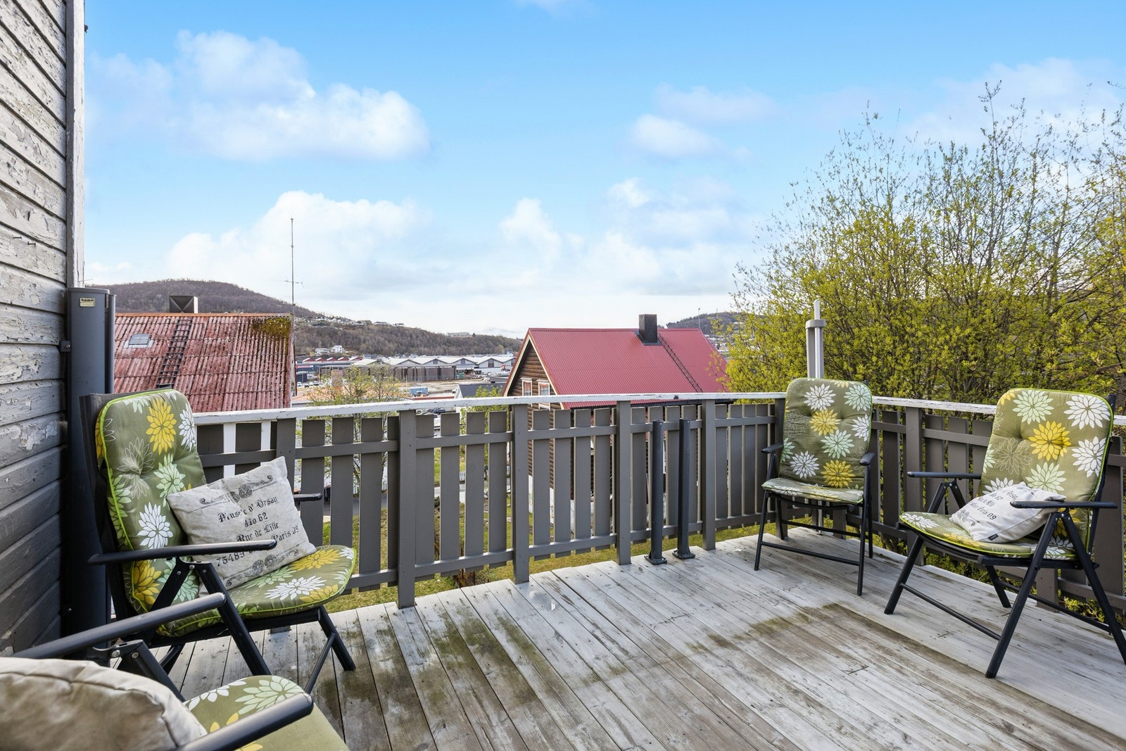 Veranda med utgang fra stue. Galleribilde
