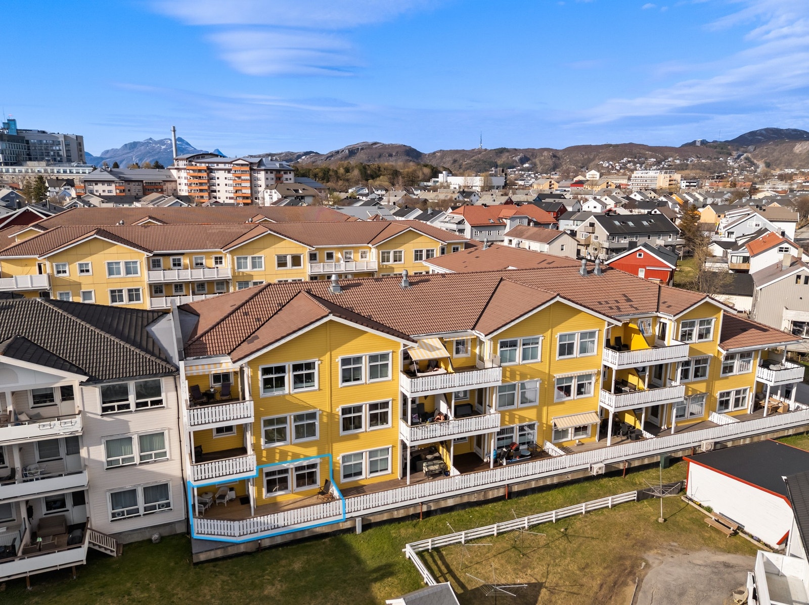 Velkommen til Sulitjelmaveien 22 G. Fotograf: Leel Foto Galleribilde
