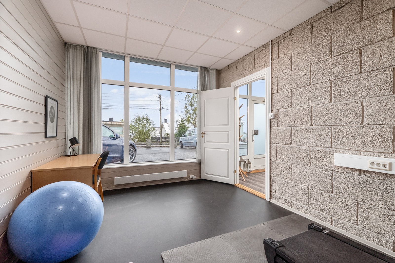 Kontorrom 2 benyttes idag som trimrom Galleribilde
