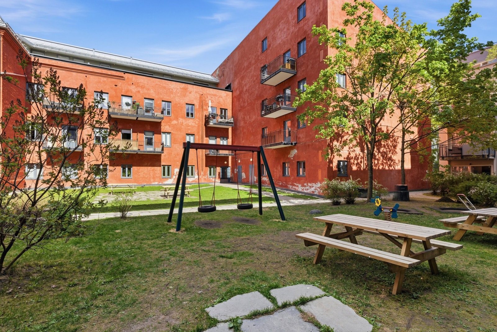 Her finner man hyggelige felles sittegrupper og lekeplass for de minste. Galleribilde