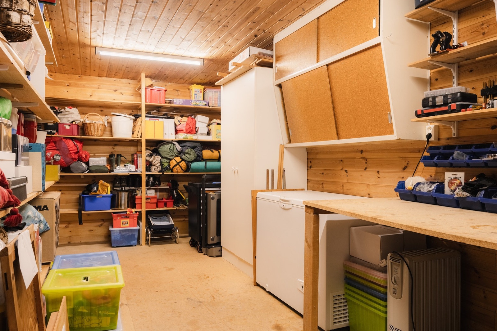 Gode oppbevaringsløsninger bidrar til en ryddig og funksjonell bolig. Galleribilde