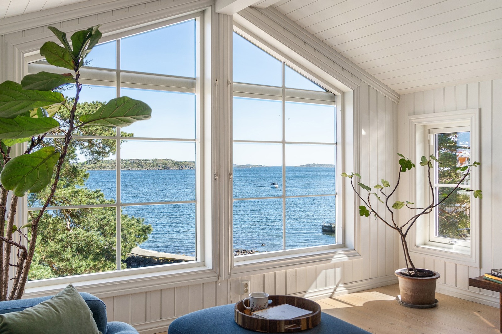 Loftstue med rå utsikt Galleribilde