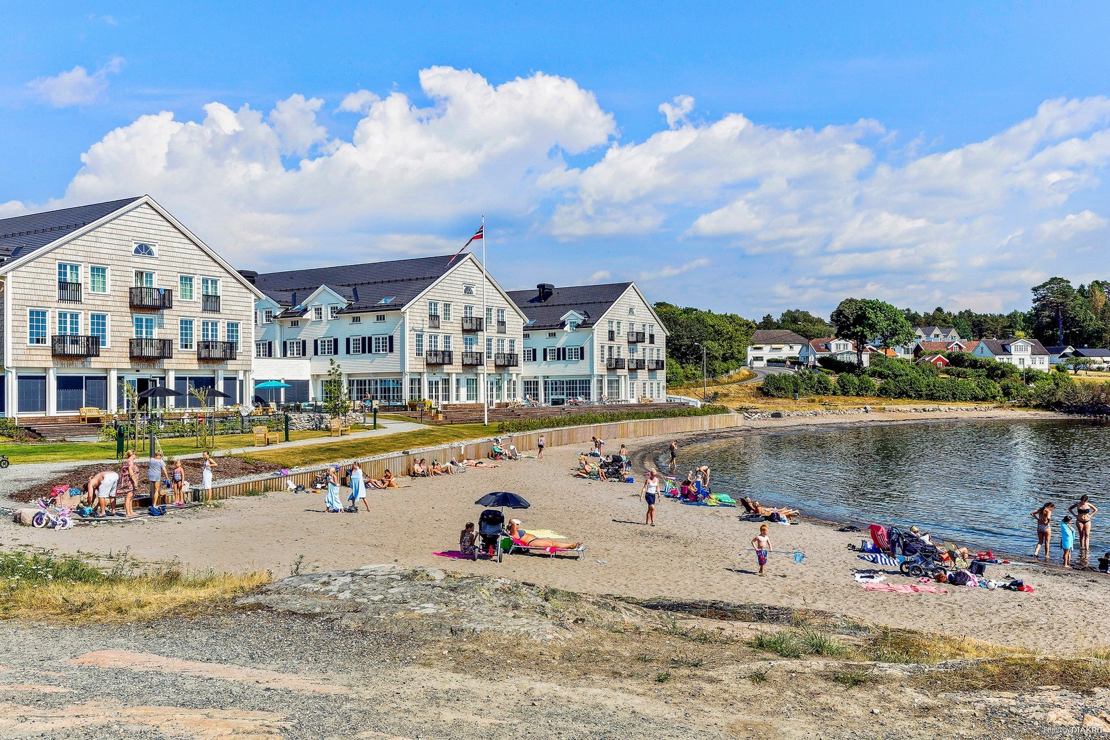 Med spahotell, restaurant og bademuligheter Galleribilde