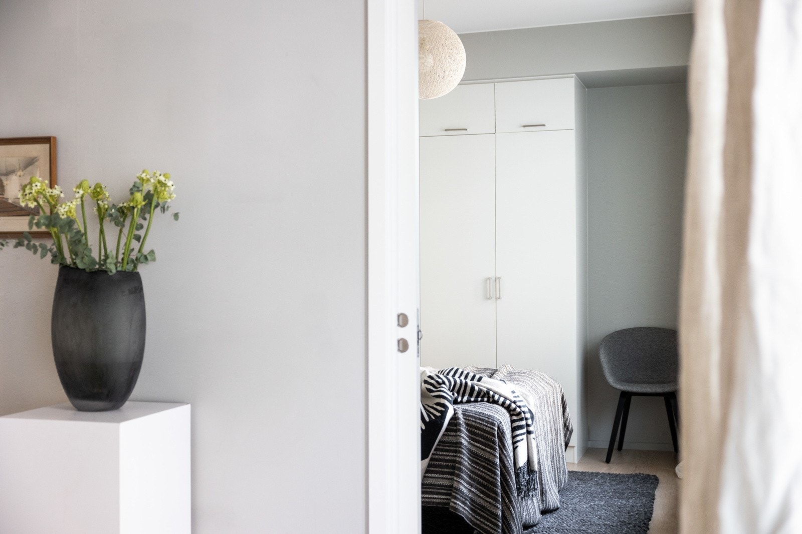 Soverommet sett fra stue Galleribilde