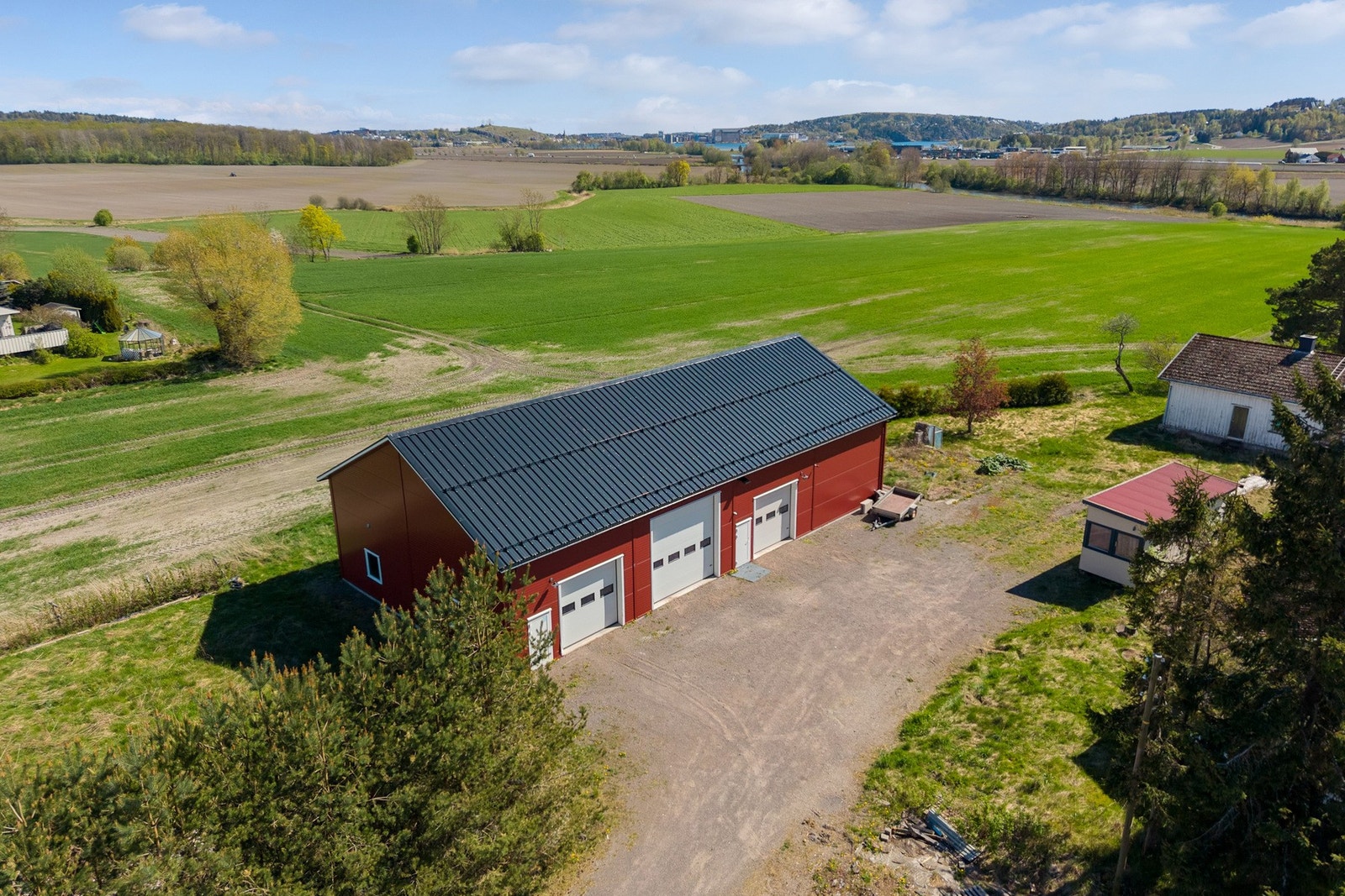 Flott driftsbygning fra 2020 på 286 kvm! Galleribilde