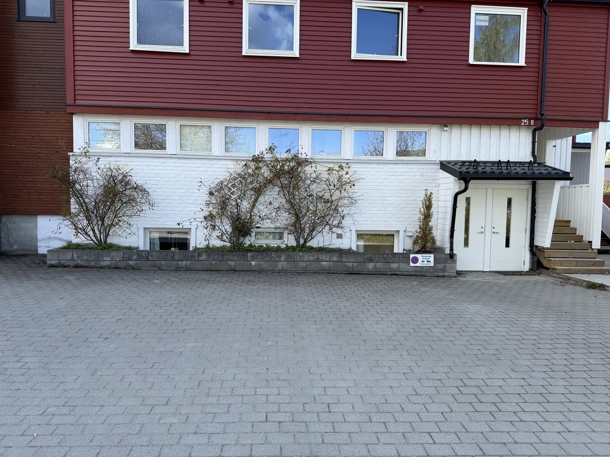 Fasade , 1 etasje. Galleribilde