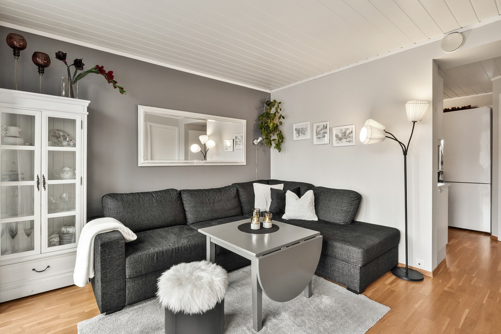 Overflater som fremstår tidløse og lett å tilpasse ulike stiler Galleribilde