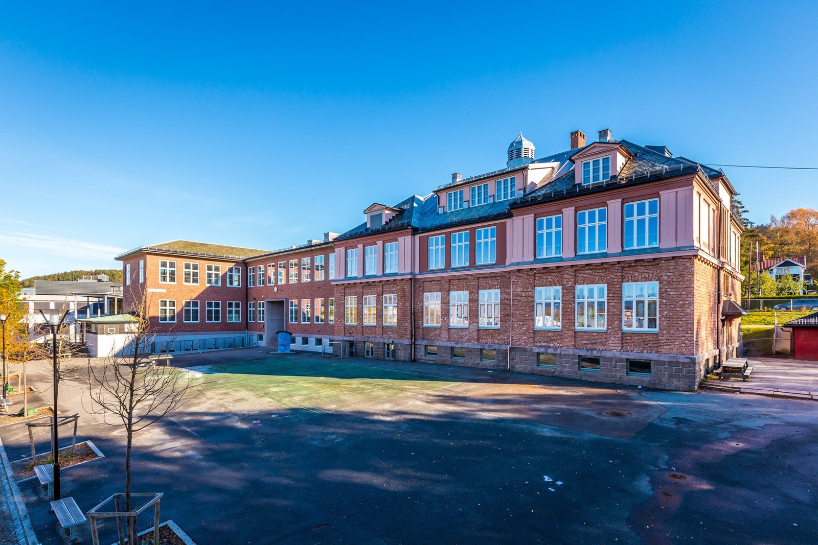 Kjelsås skole. Galleribilde