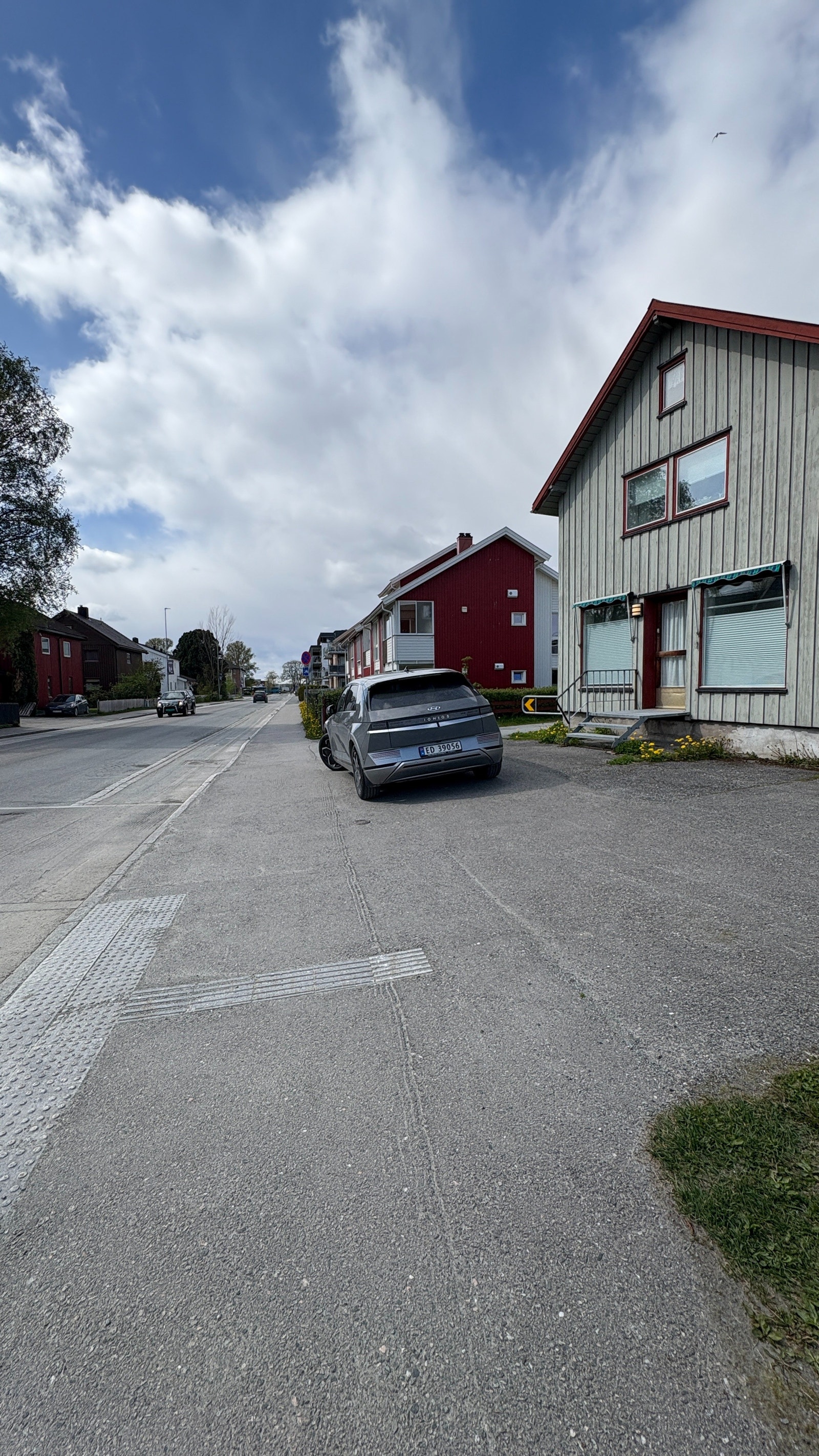 Fasade, kort vei til Stjørdal stasjon og sentrum Galleribilde