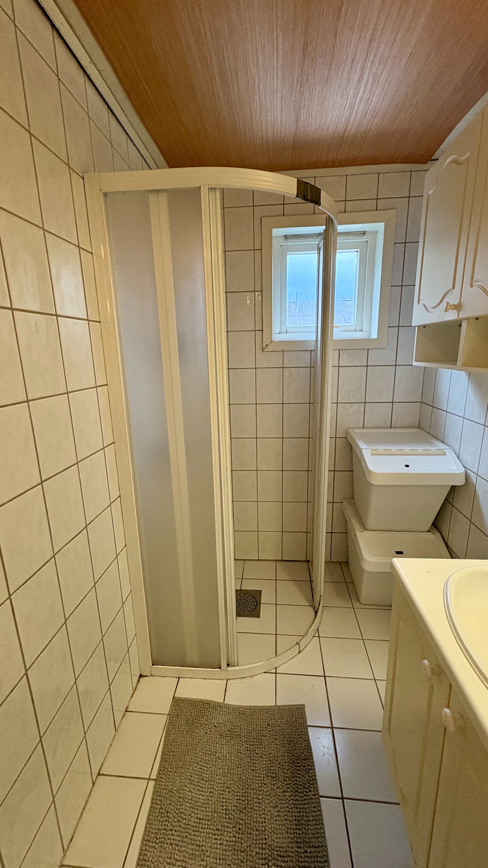 Bad, dusj Galleribilde