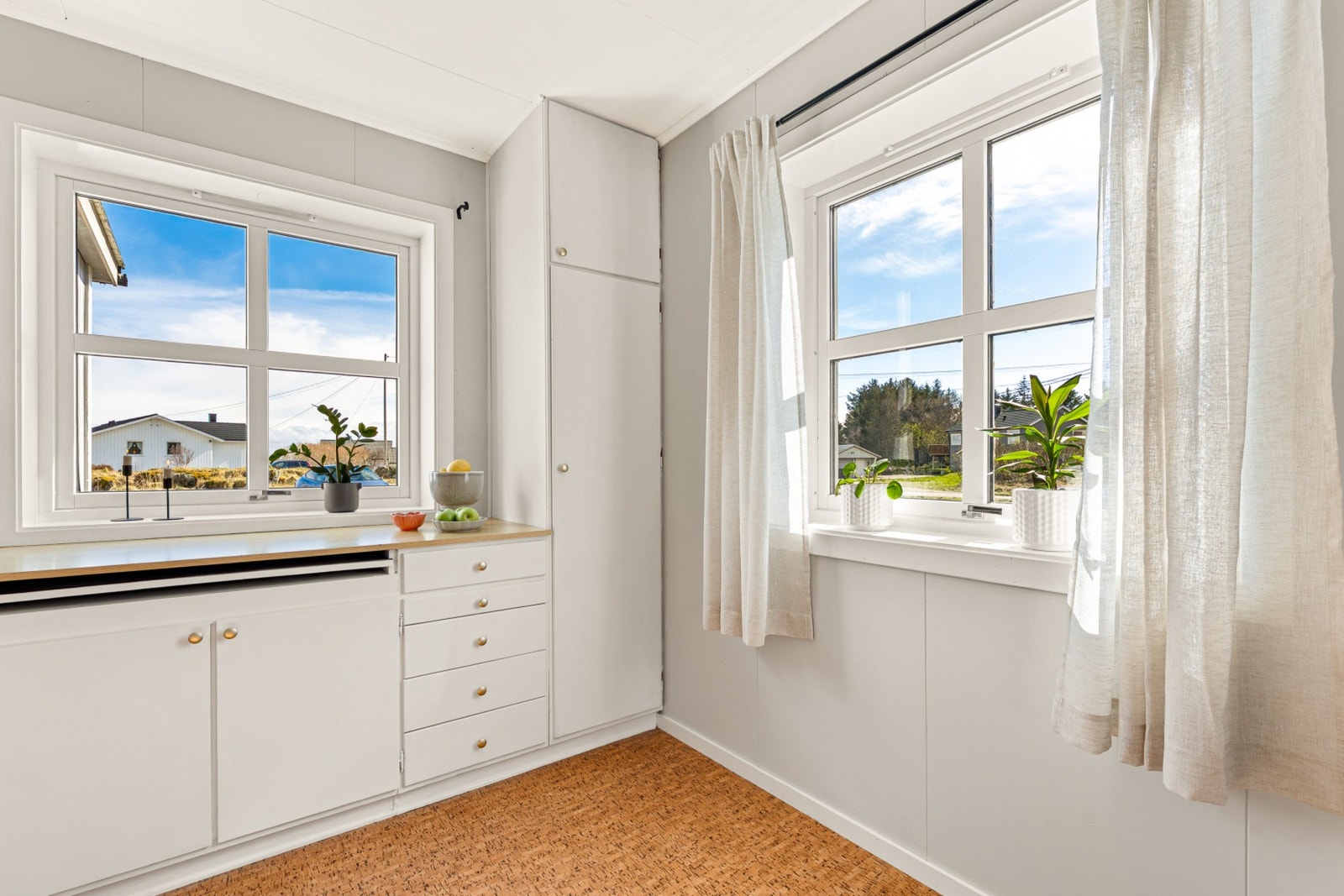 Her er det også god plass til en spisegruppe. Galleribilde
