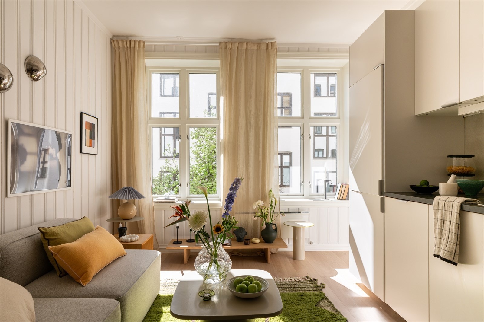 Leiligheten ligger i 2. etasje og har lite innsyn. Galleribilde